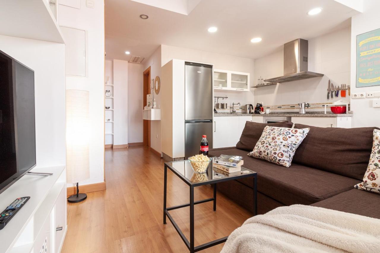מאלגה Sea & Wave Adela Boutique Apartment מראה חיצוני תמונה